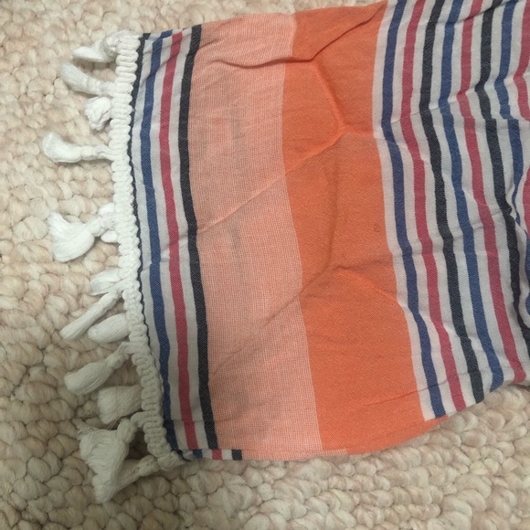 Striped blouse with tassel detail on sleeves - Picture 3 of 4